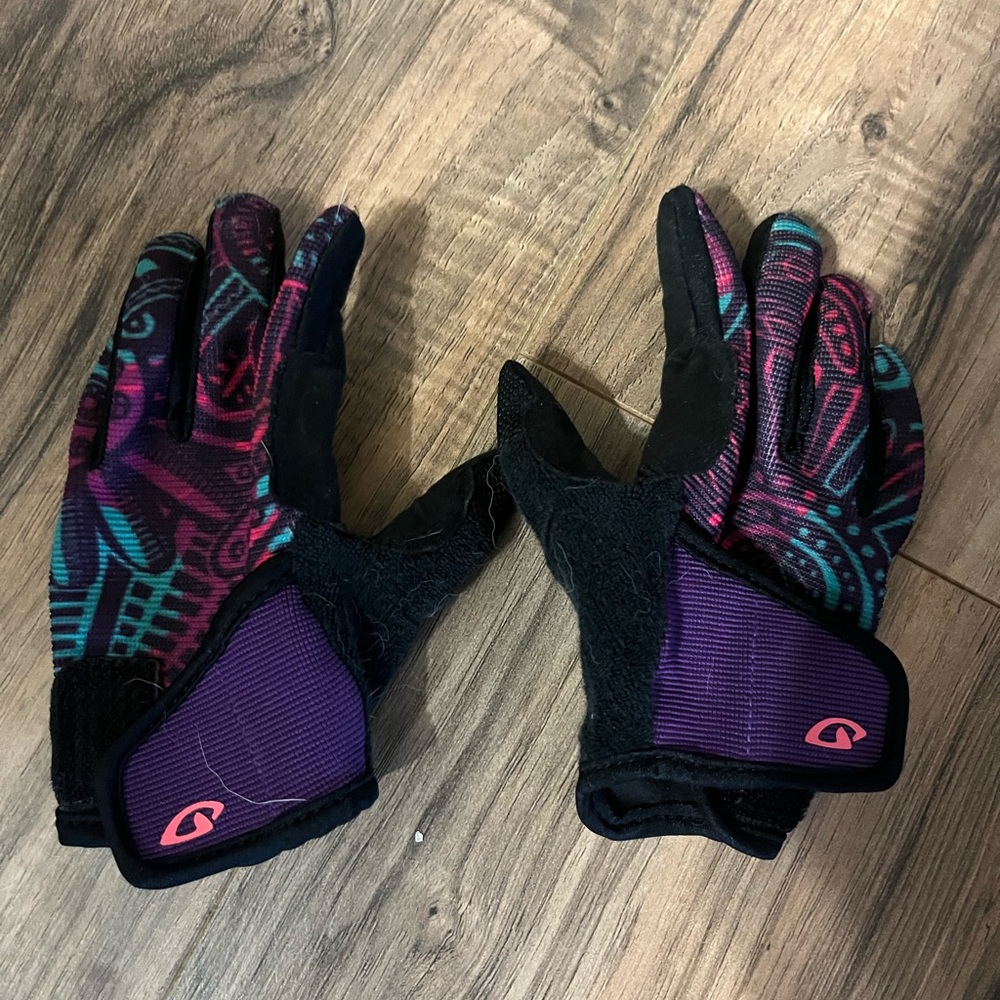 Youth Giro Mountain Bike Gloves